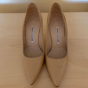 Monolo Blahnik Beige Patent Leather Heels